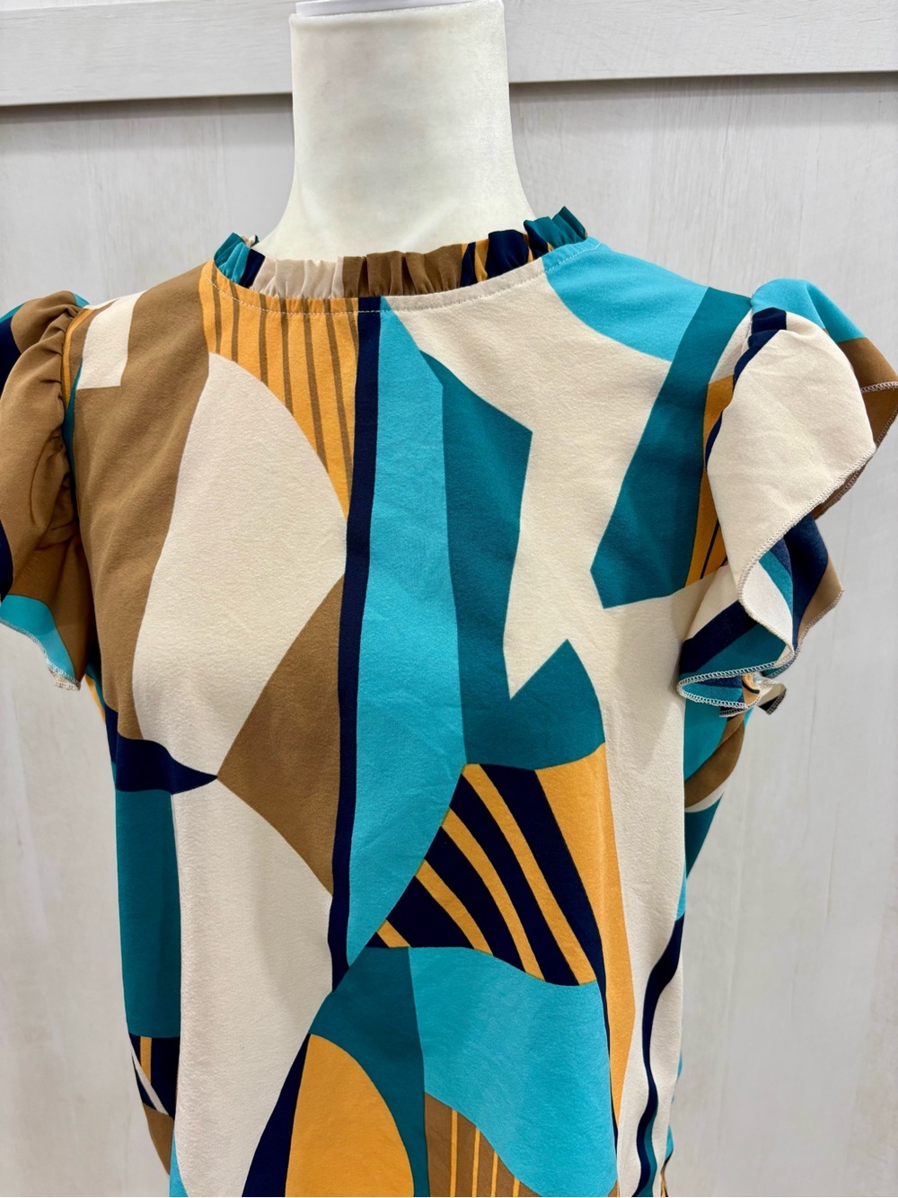 Geometric Pattern Ruffle Short Sleeve Blouse Blue Navy Orange Brown